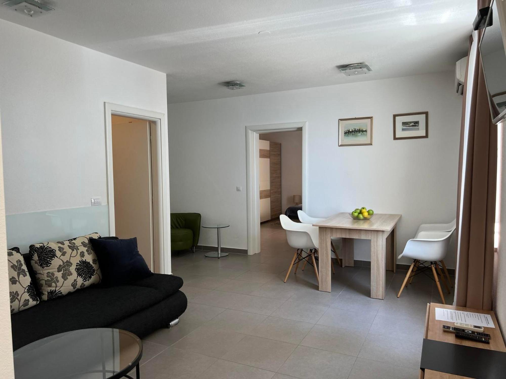 Apartments Domani Omiš Εξωτερικό φωτογραφία